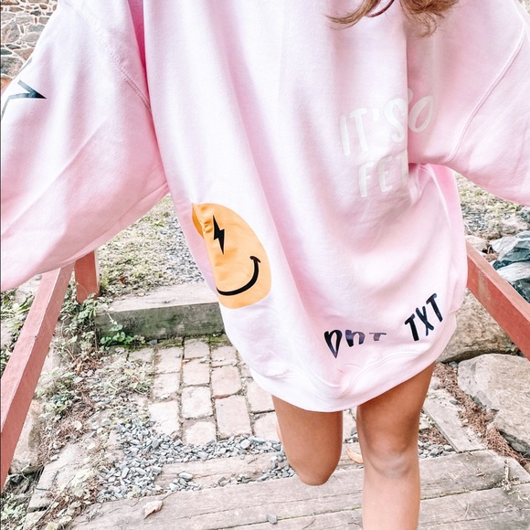 Tops - Gildan Shop the South Cost Crewneck sweatshirt